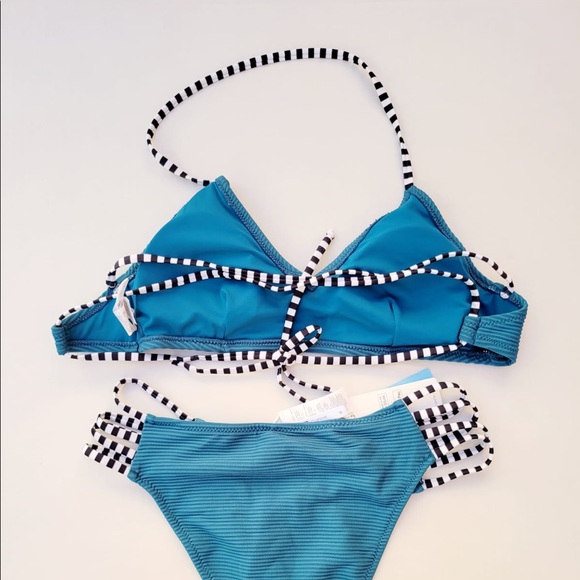 CUPSHE WOMEN'S SOLID BLUE WITH STRIPPED LACE BIKINI SIZE MEDIUM - Picture 5 of 5